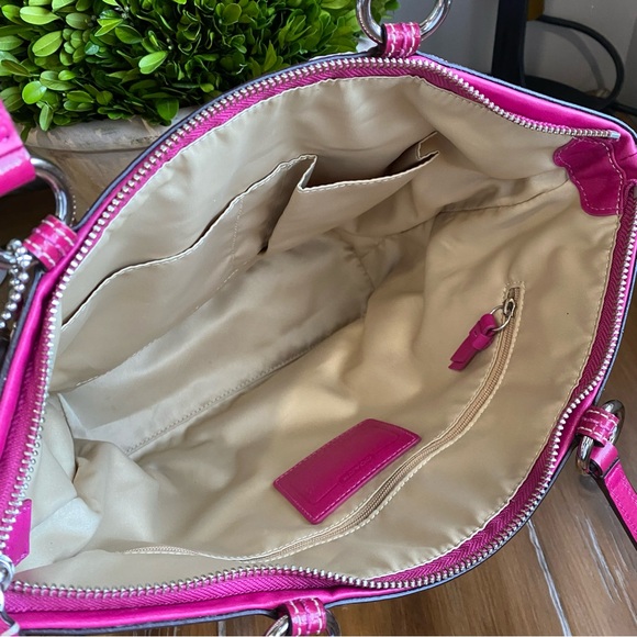 Coach Horse and Carriage Scarf Print Tote Shoulder Bag - Picture 14 of 15